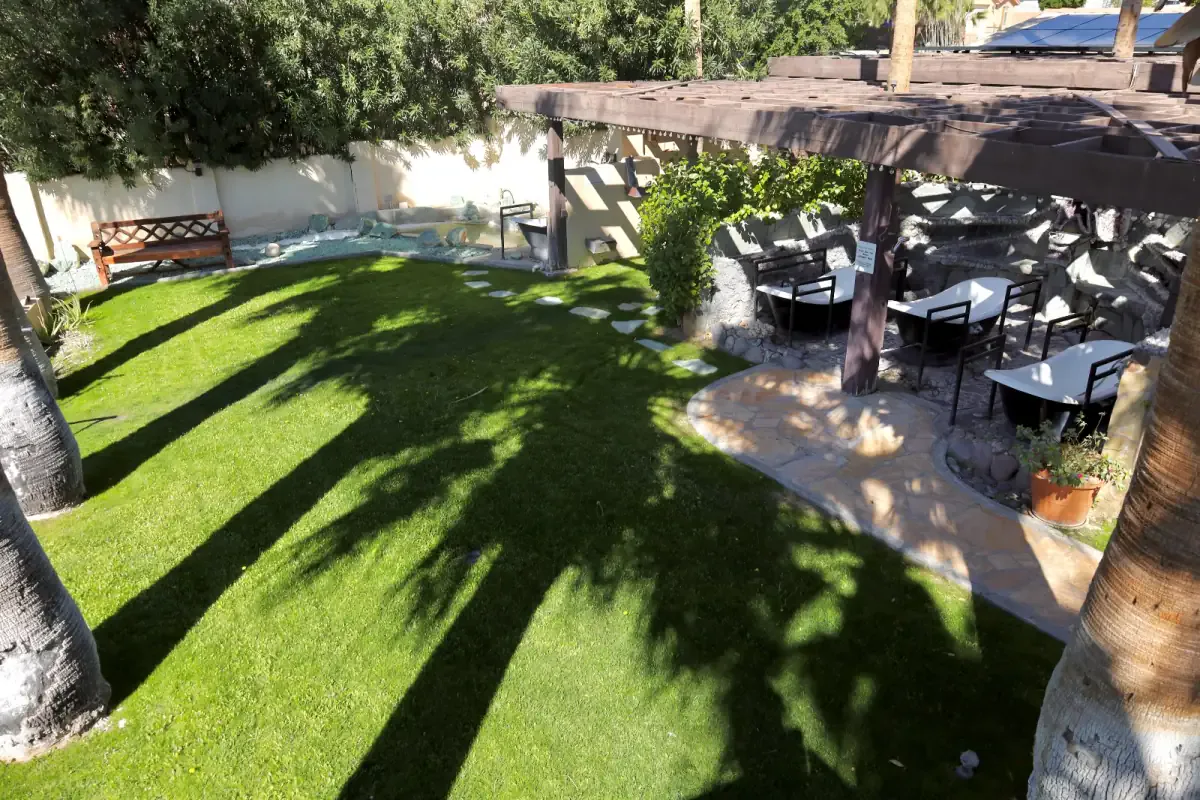 Outdoor family support setting for luxury addiction treatment in Desert Hot Springs, CA